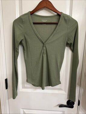 American Eagle Outfitters Olive Ribbed V-Neck Long Sleeve Top